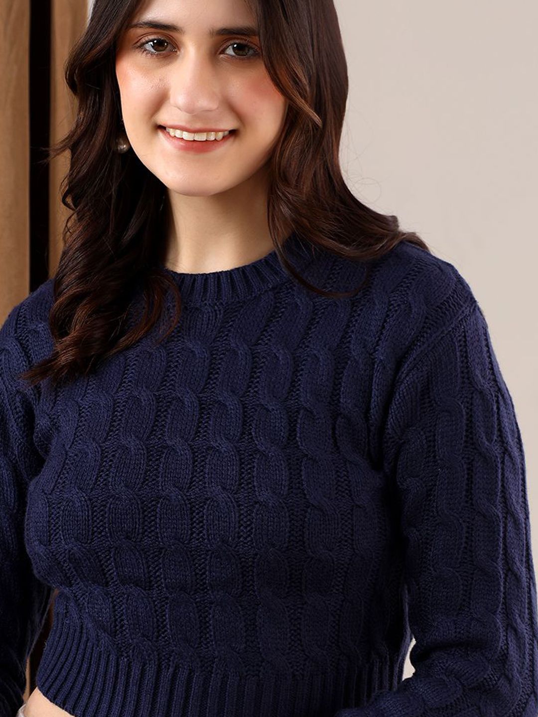 Kotty Women Cable Knit Crop Pullover