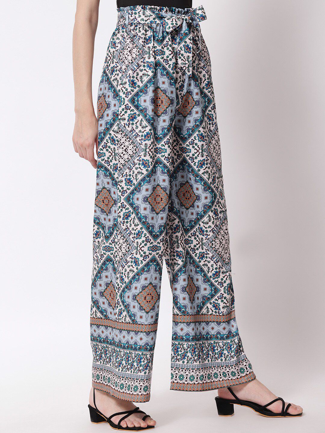 Kotty Women Blue and White Ethnic Motifs Printed Relaxed High-Rise Easy Wash Trousers