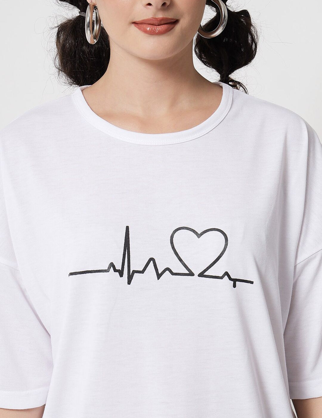 Kotty Women White Typography Printed Drop-Shoulder Sleeves Oversized T-shirt