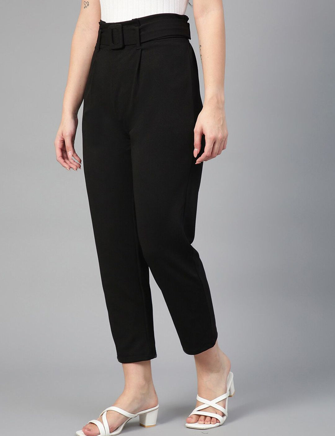 Kotty Women Relaxed Straight Fit High-Rise Easy Wash Pleated Trousers