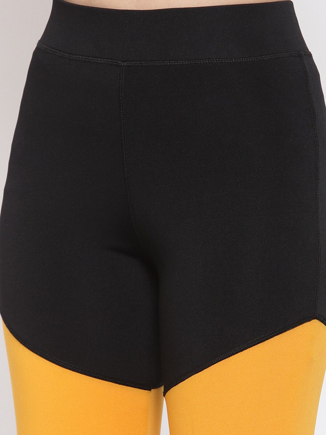 Kotty Women Colourblocked Training or Gym Tights