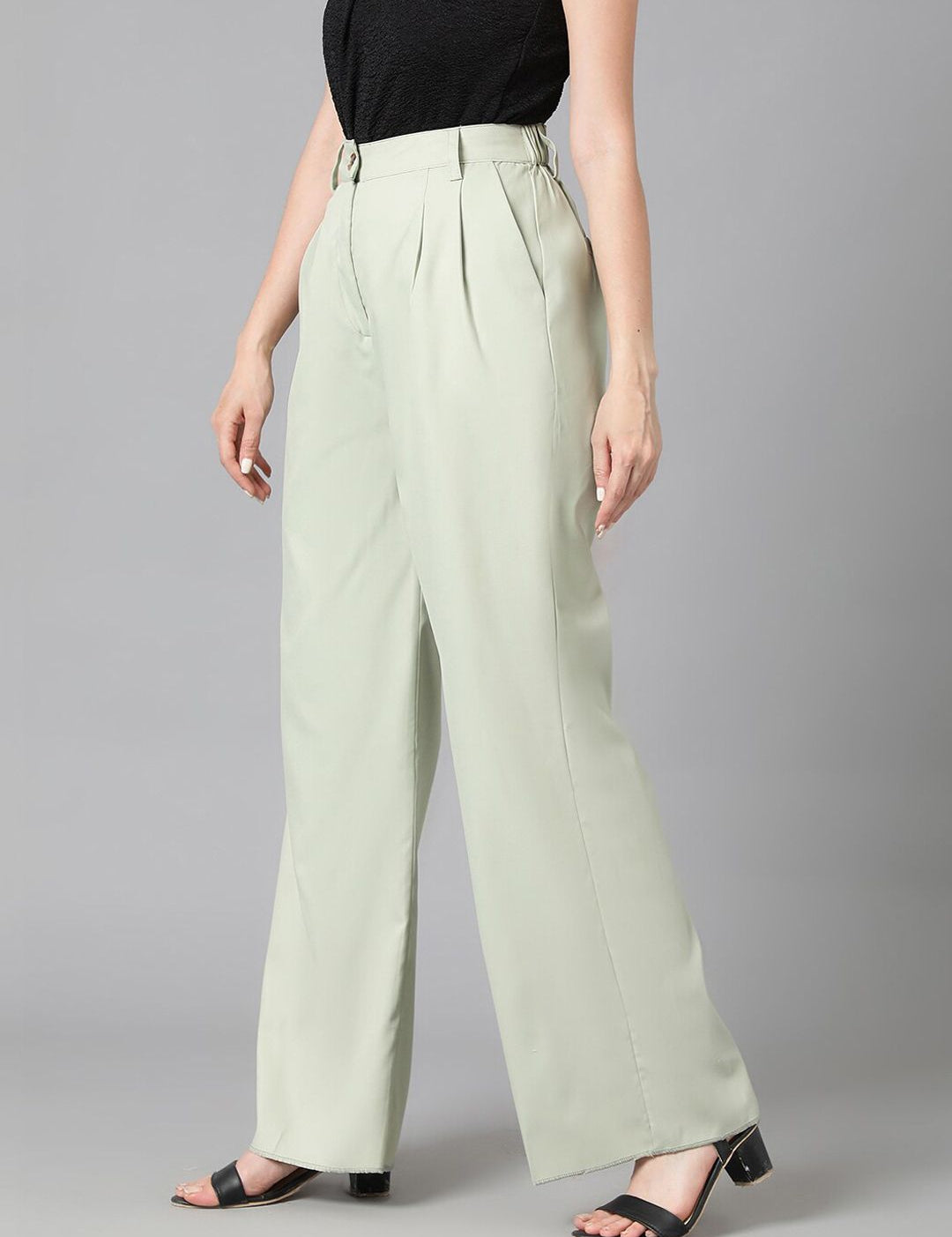 Kotty Women Green Relaxed Straight Leg High-Rise Easy Wash Pleated Trousers