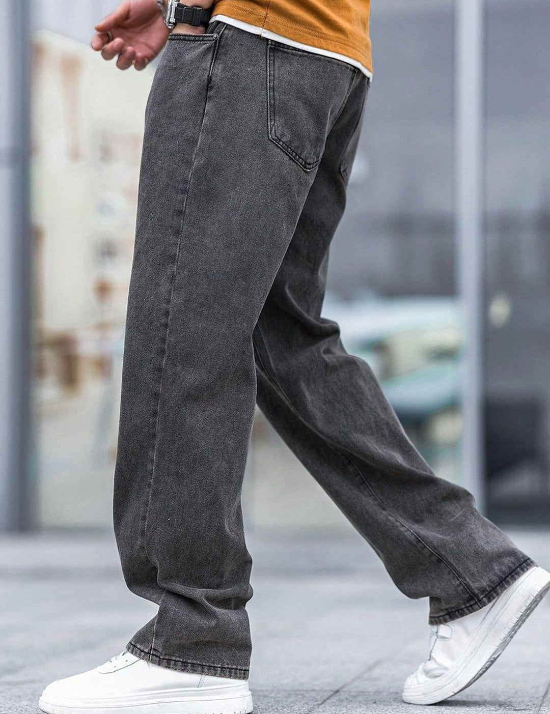 Kotty Men Low-Rise Stretchable Jeans