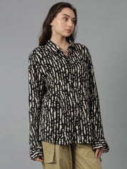 Kotty Women Spread Collar Abstract Printed Cotton Oversized Casual Shirt