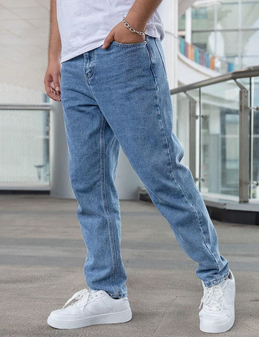 Kotty Men Straight Fit Low-Rise Stretchable Jeans