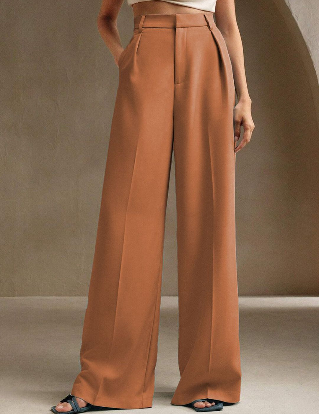 Kotty Women High-Rise Trousers