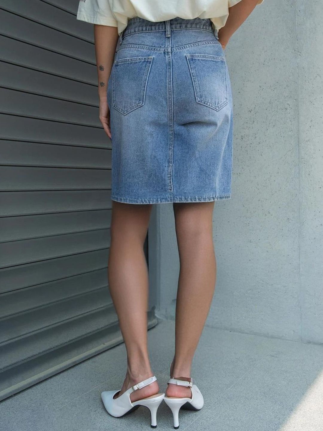 Kotty Women Solid Pencil Above Knee Skirt