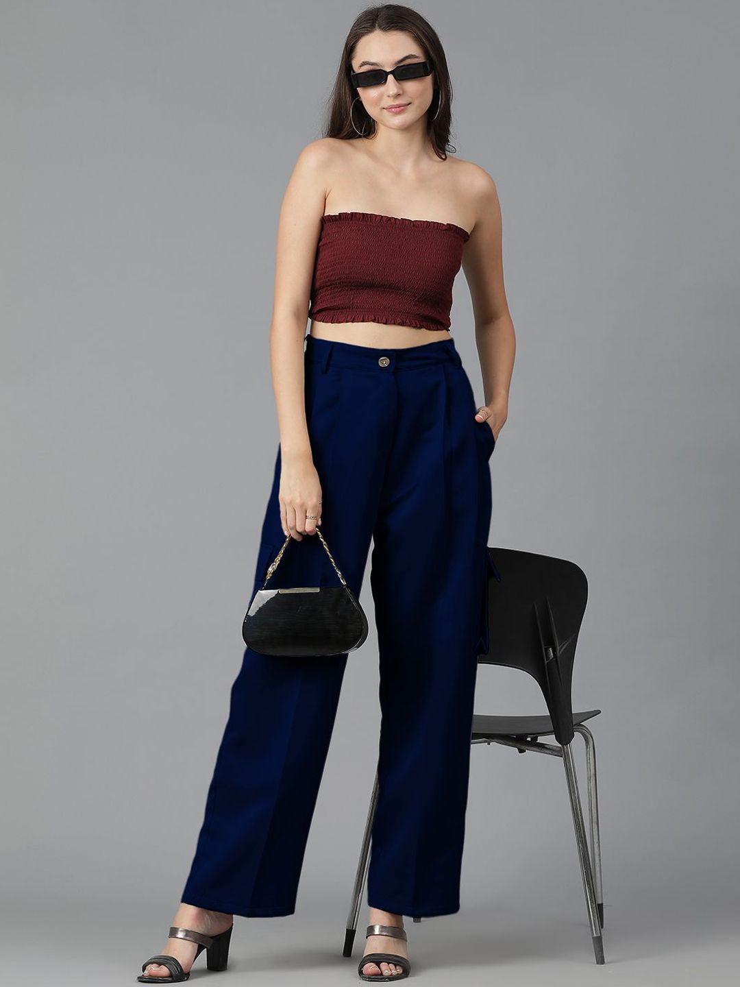 Kotty Women Straight Fit High-Rise Easy Wash Cargos Trousers