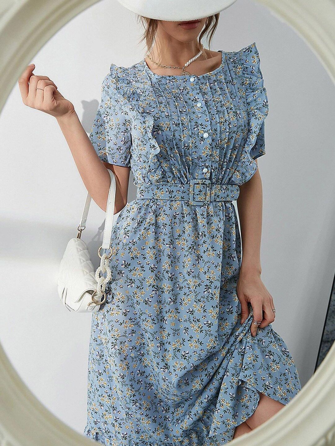 Kotty Floral Printed Midi Fit & Flare Dress