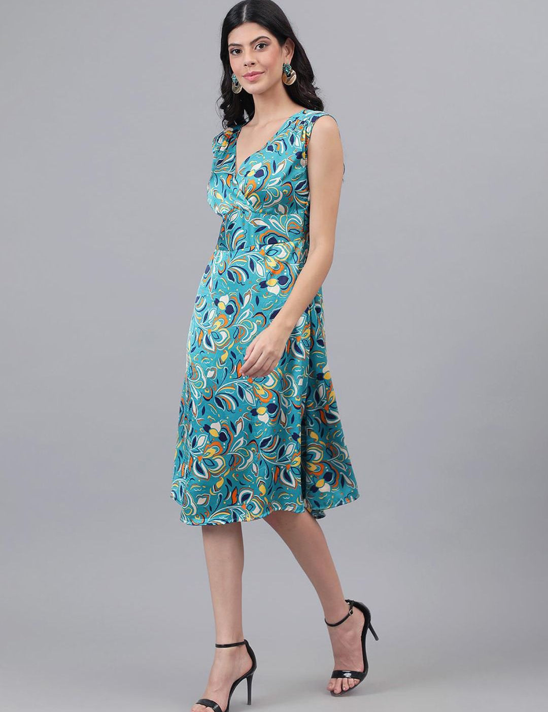 Kotty Sea Green And Blue Floral Printed V-Neck Fit & Flare Midi Dress