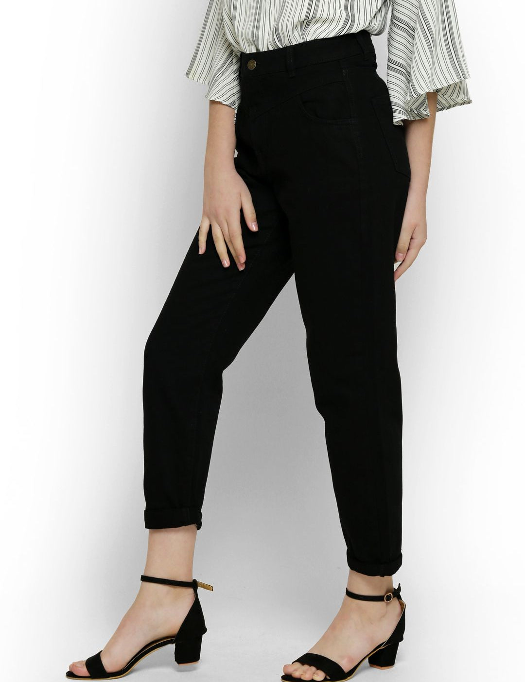 Kotty Women Black Relaxed Fit High-Rise Clean Look Stretchable Jeans