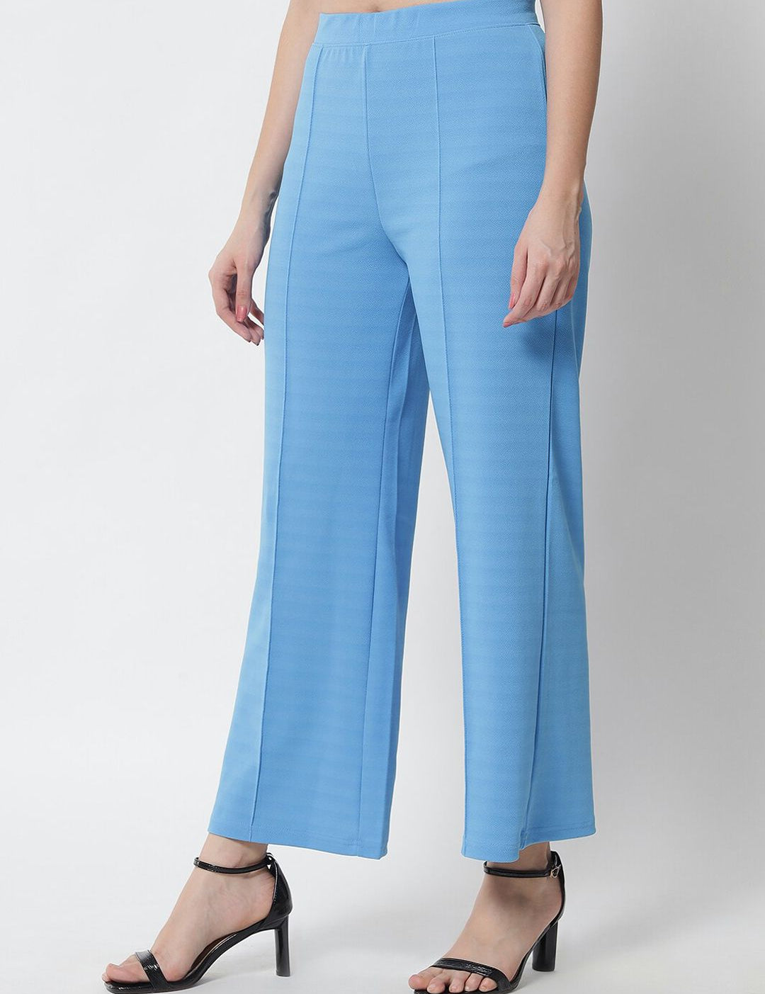 Kotty Women Blue Solid Relaxed Straight Fit Parallel Trousers