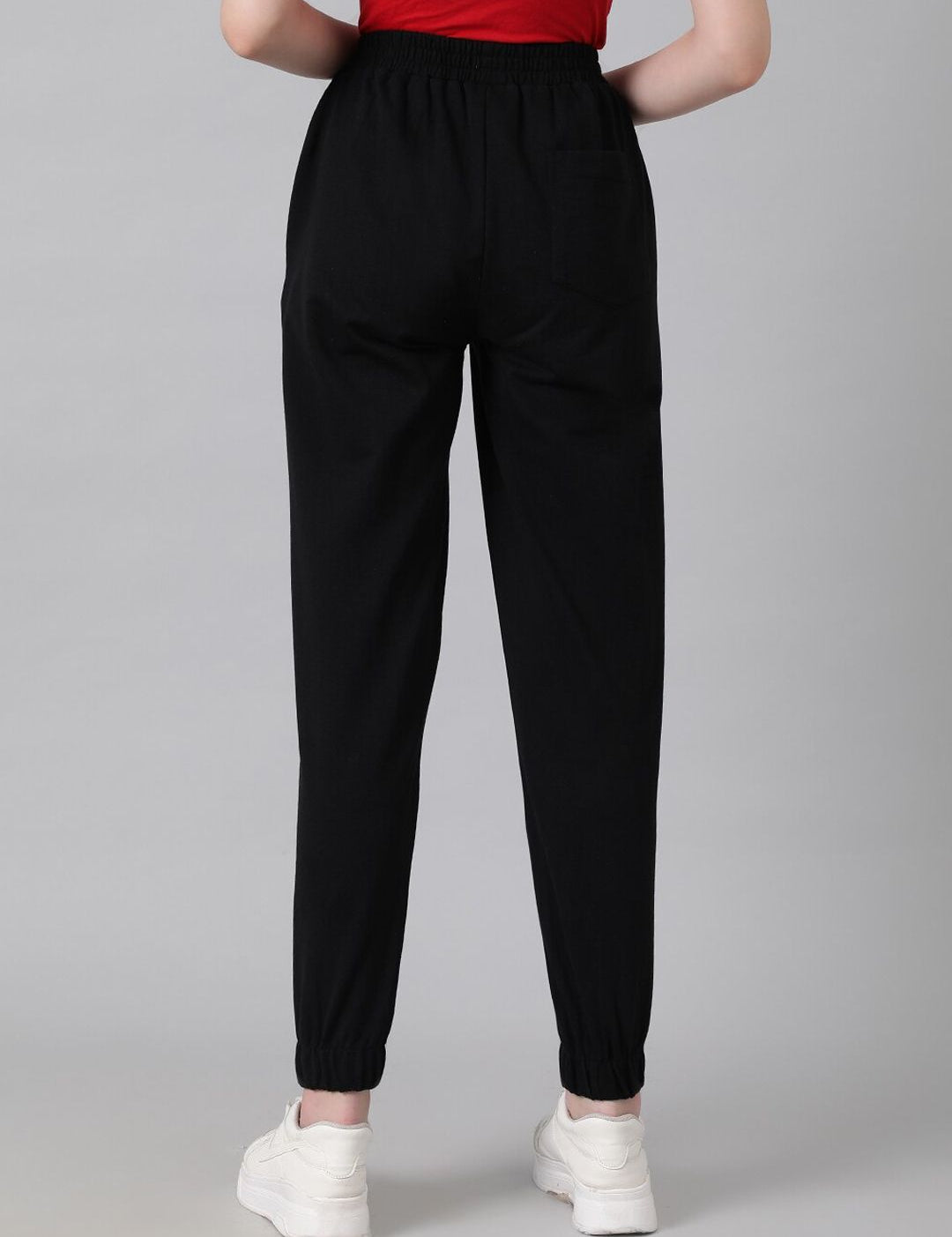 Kotty Women Black Typography Printed Relaxed Fit Joggers