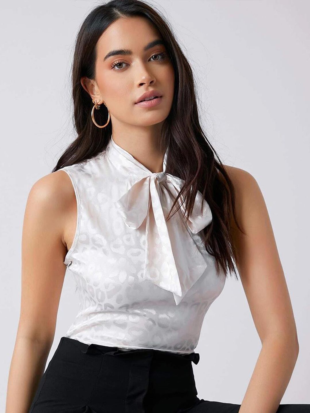 KOTTY BIZwear Abstract Printed Tie-Up Neck Satin Regular Top