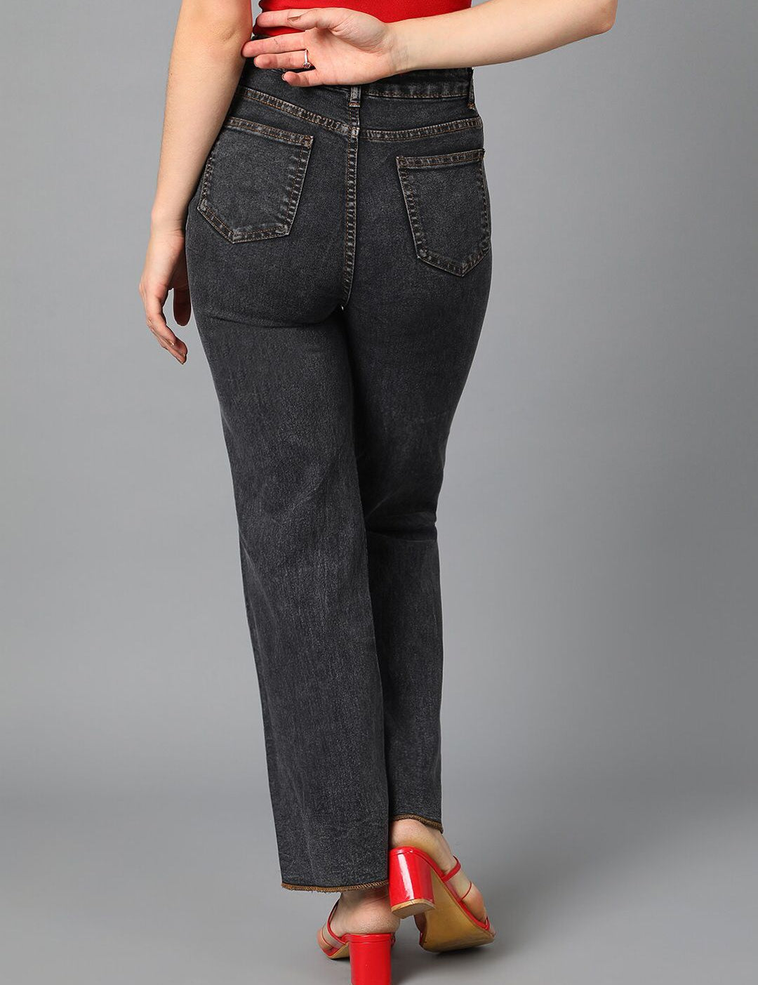 Kotty Black Women Jean Straight Fit High-Rise Mildly Distressed Stretchable Jeans