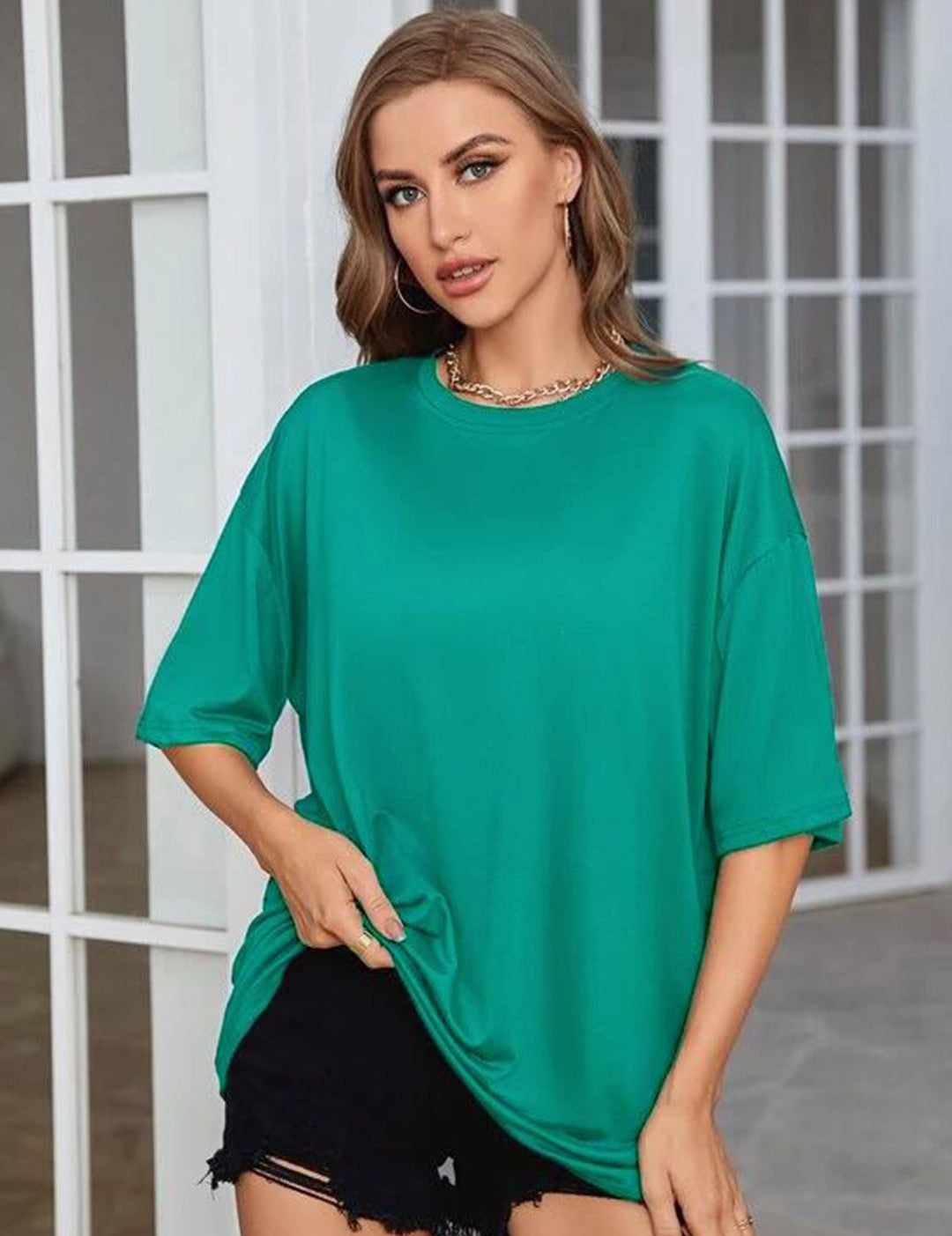 Kotty Round Neck Drop-Shoulder Sleeves Oversized Fit Cotton T-Shirt