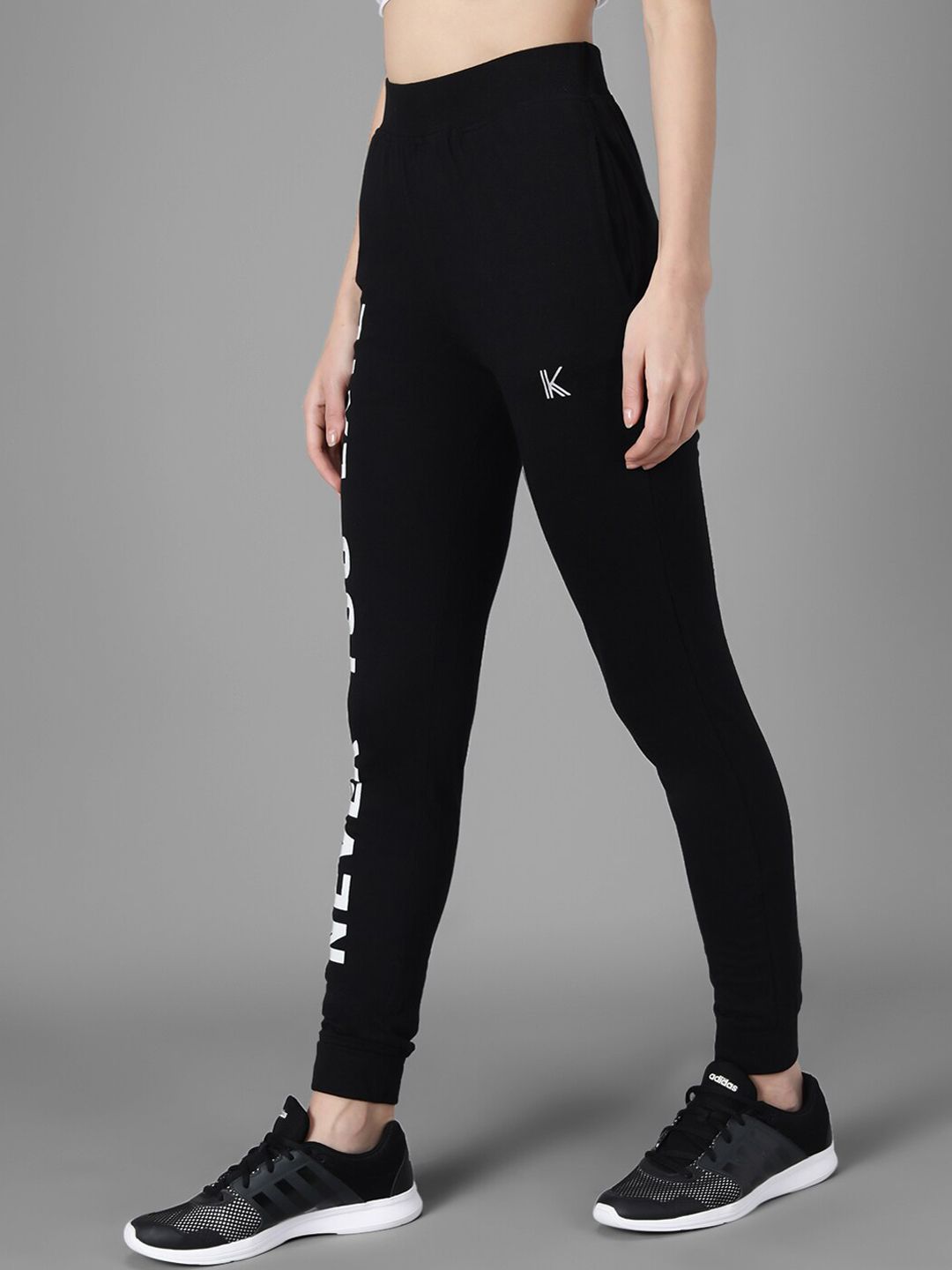 Kotty Women Black & White Printed Joggers