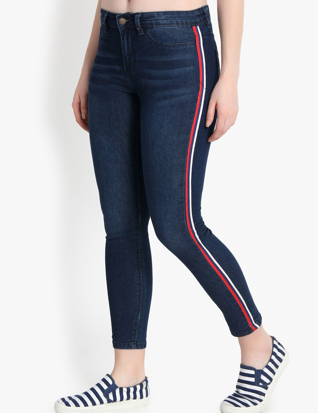 Kotty Women Blue Skinny Fit High-Rise Clean Look Cropped Jeans