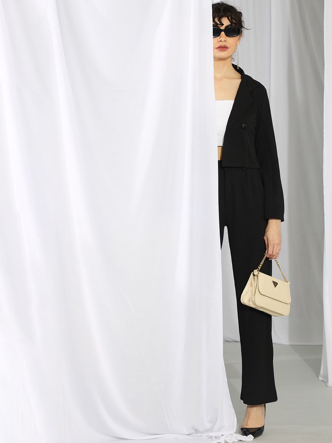 Kotty Women Black Notched Lapel Collar Blazer With Trousers