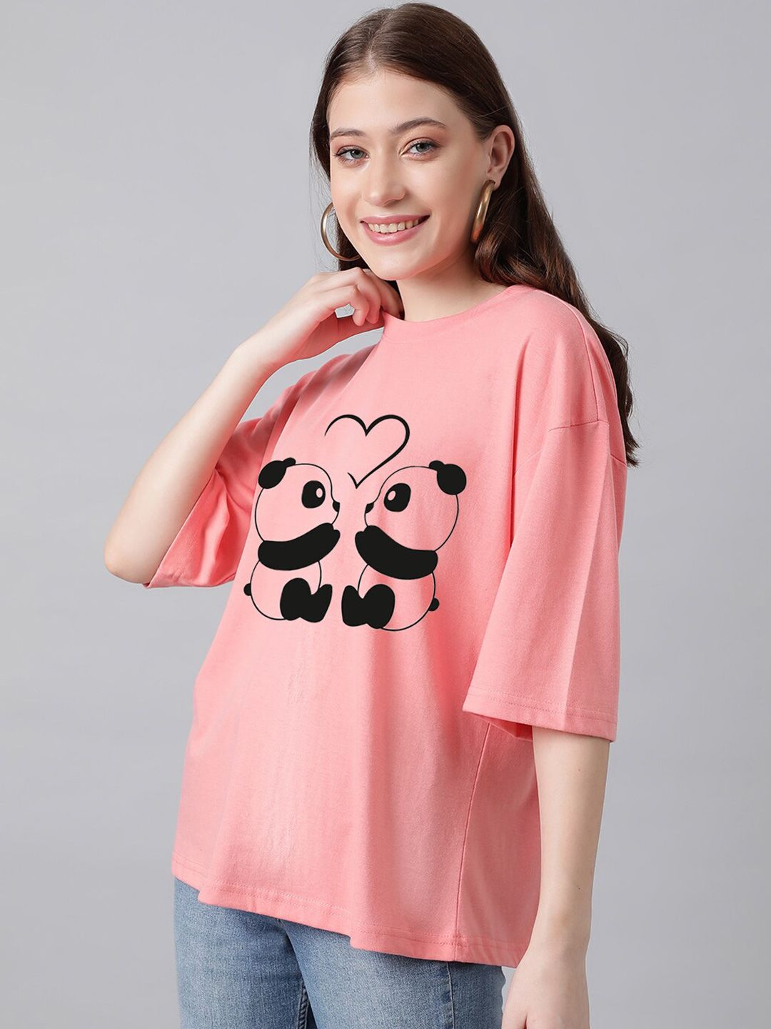 Kotty Graphic Printed Drop-Shoulder Sleeves Oversized T-shirt