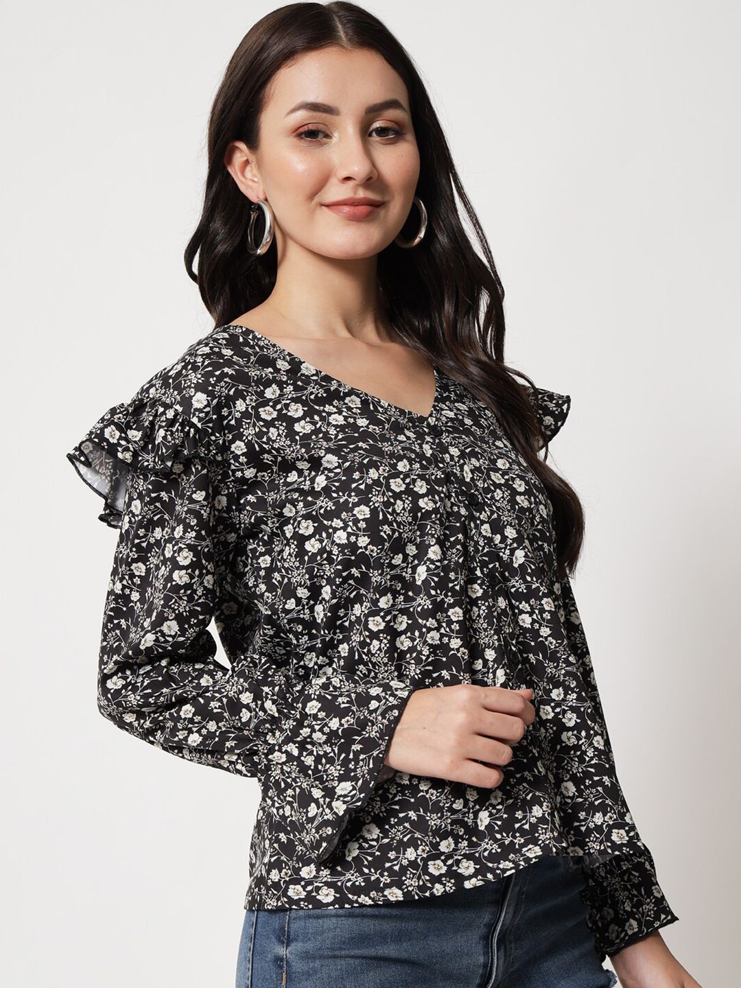 Kotty Floral Print Bell Sleeve Ruffles Crepe Top