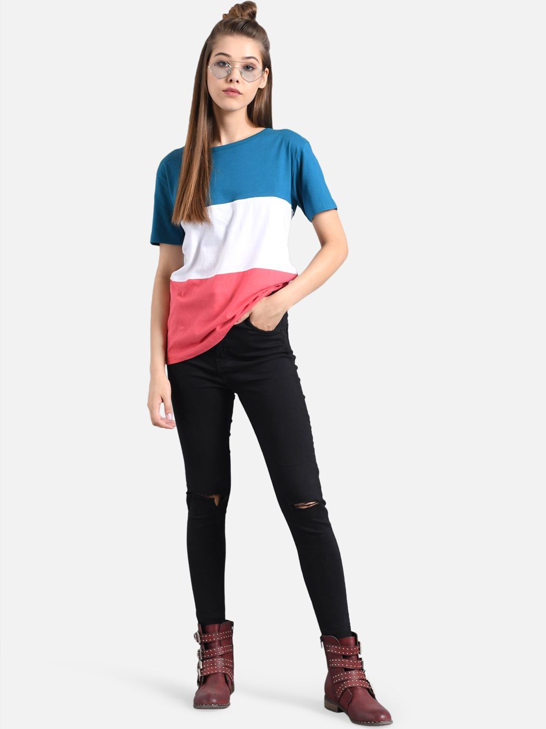 Kotty Women White & Blue Colourblocked V-Neck T-shirt