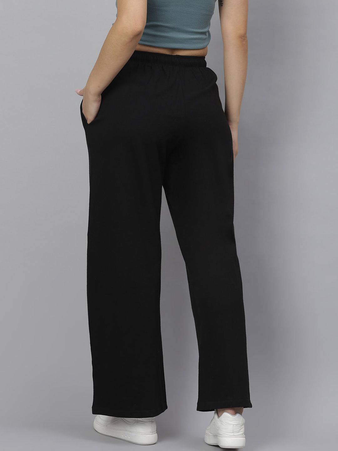 Kotty Women Black Solid Straight-Fit Track Pants