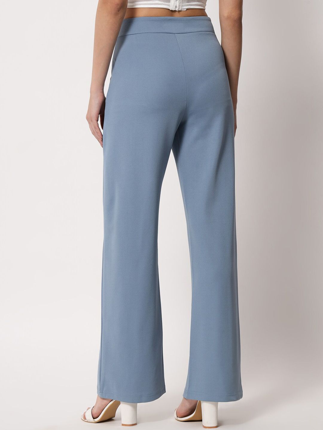 Kotty Women Blue Relaxed Straight Fit High-Rise Easy Wash Trouser