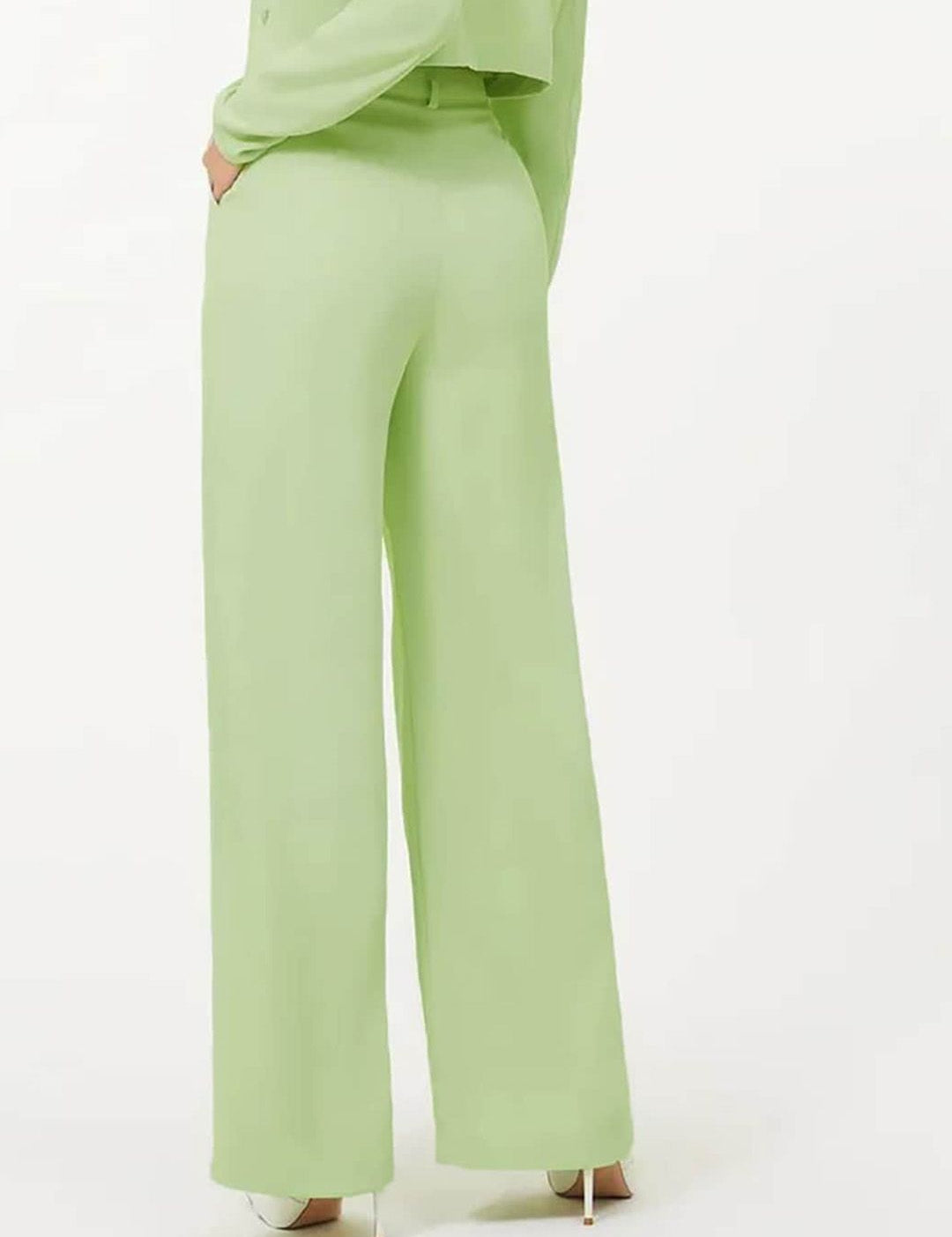 KOTTY BIZwear Basics Women Relaxed Straight Leg Straight Fit High-Rise Trousers