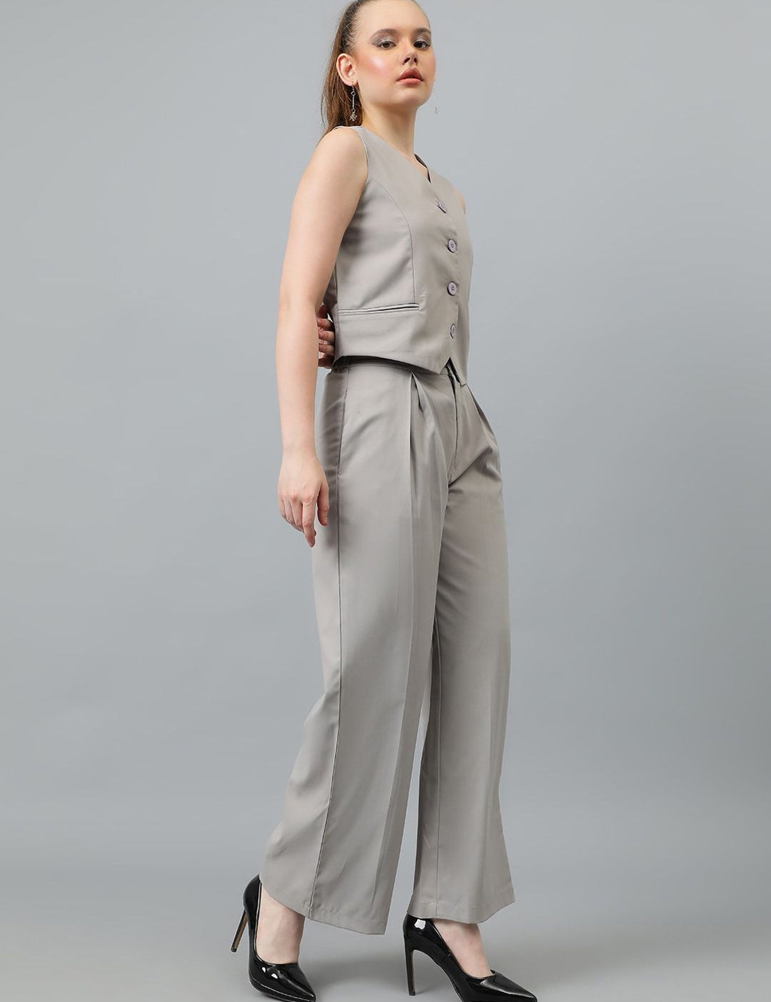 KOTTY BIZwear V-Neck Sleevees Blazer With Trouser