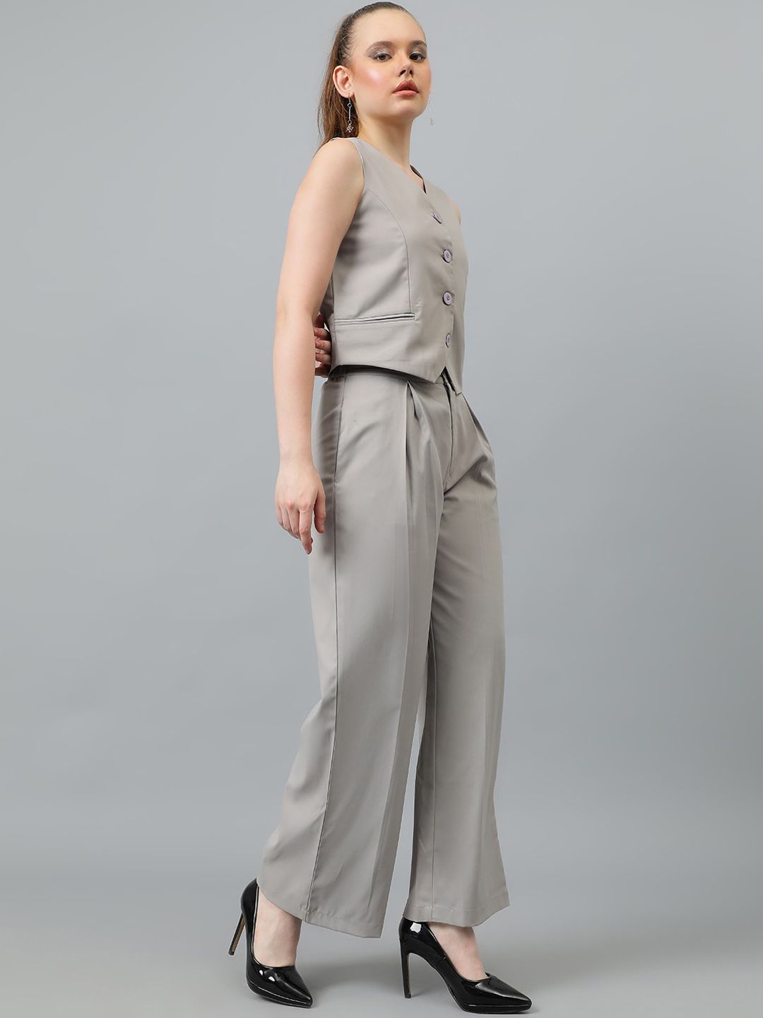 KOTTY BIZwear V-Neck Sleevees Blazer With Trouser