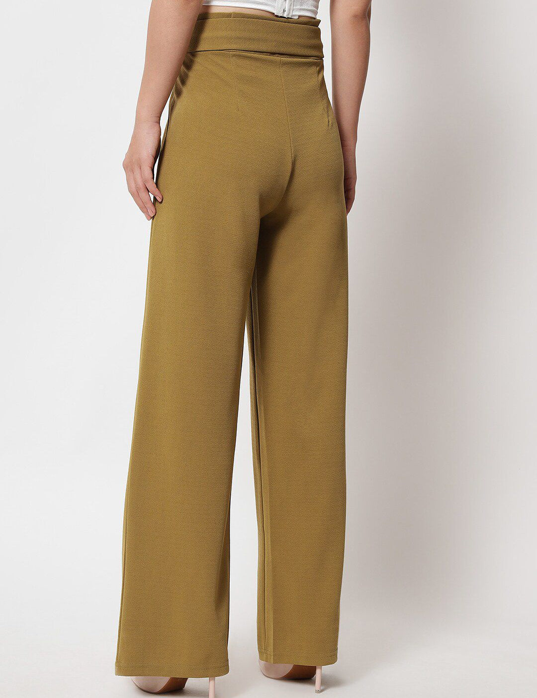 KOTTY BIZwear Women Brown Relaxed Straight Fit High-Rise Easy Wash Pleated Trousers