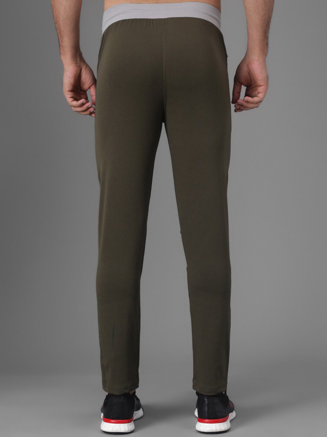 Kotty Men Olive Green Solid Slim Fit Training or Gym Trackpants