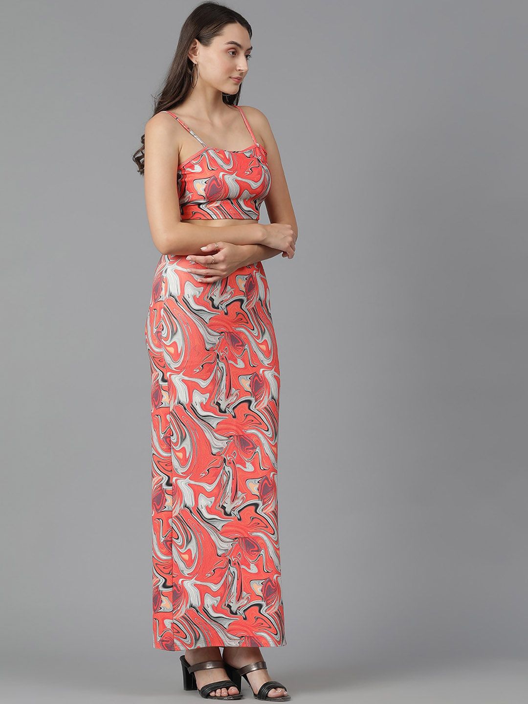 Kotty Abstract Printed Shoulder Straps Sleeveless Top And Skirt