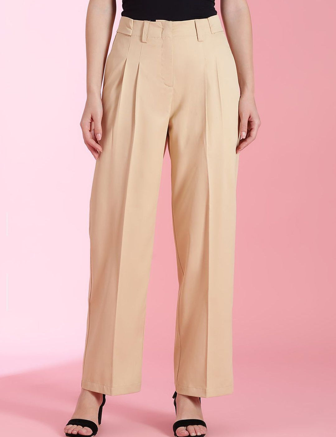 Kotty Women Solid Straight Fit Mid-Rise Pleated Parallel Trousers