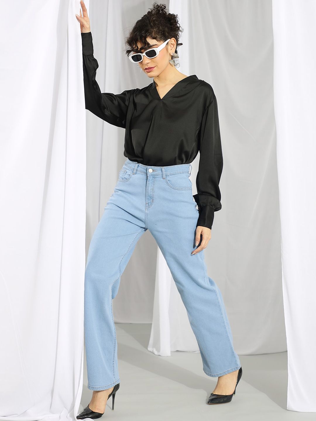 Kotty Women Blue Straight Fit High-Rise Stretchable Jeans