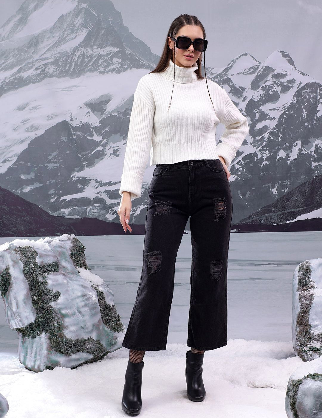 Kotty Women High Neck Striped Crop Pullover