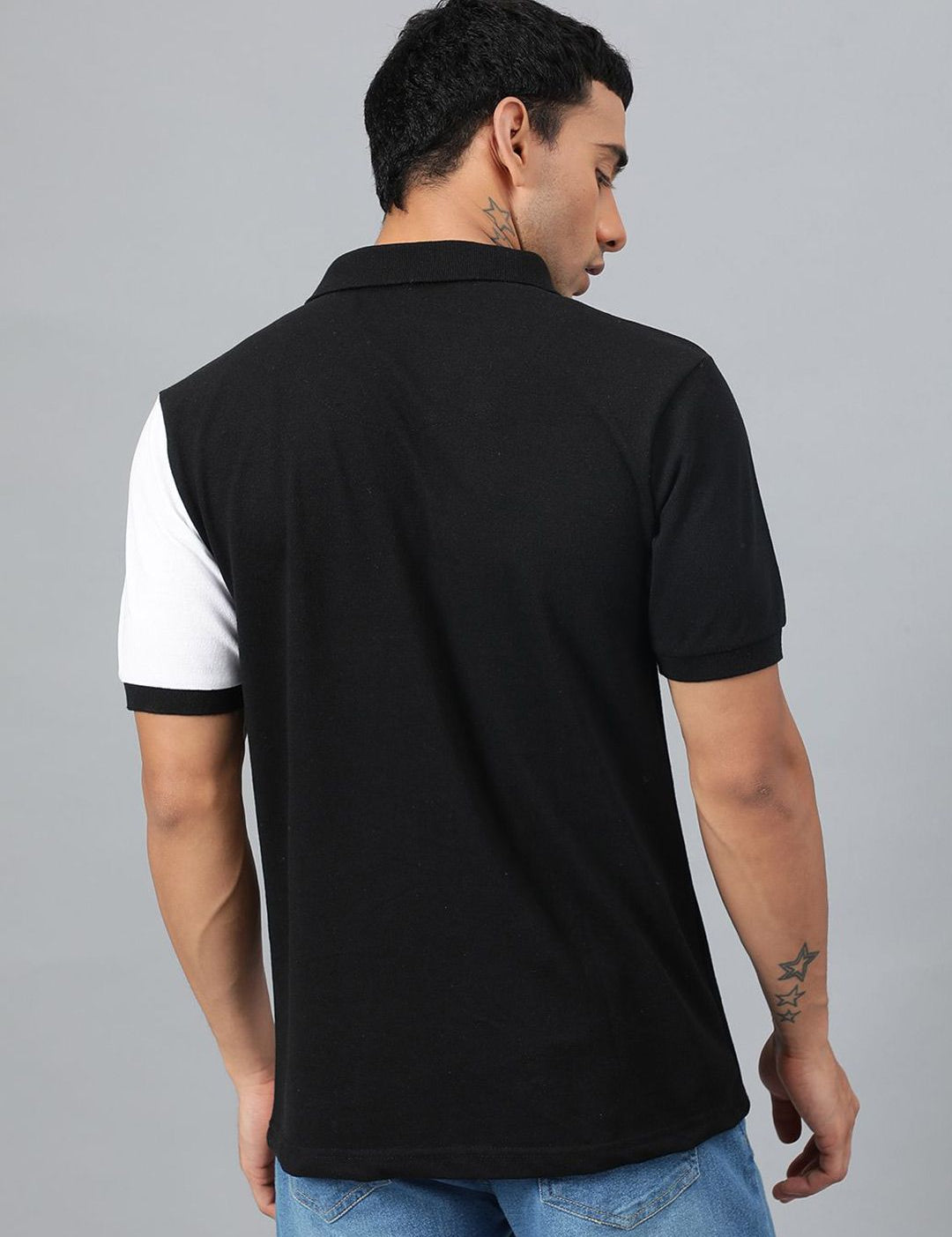 Kotty Men Colourblocked Polo Collar T-shirt