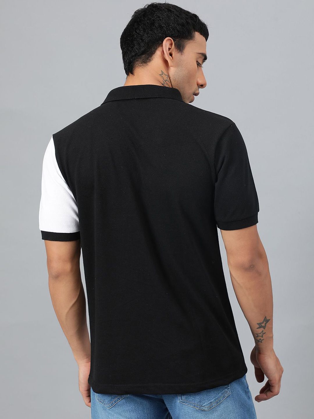 Kotty Men Colourblocked Polo Collar T-shirt