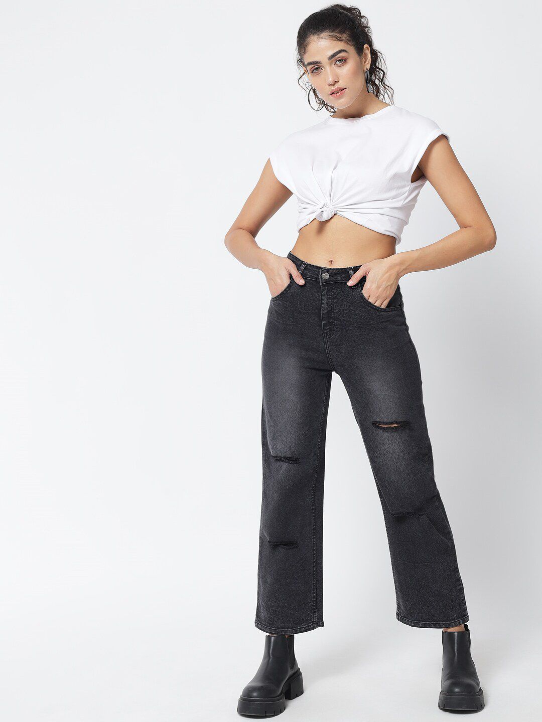 Kotty Women Black Jean Straight Fit Slash Knee Light Fade Stretchable Jeans