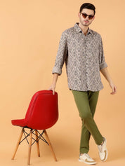 Kotty Men Relaxed Spread Collar Graphic Printed Cotton Casual Shirt