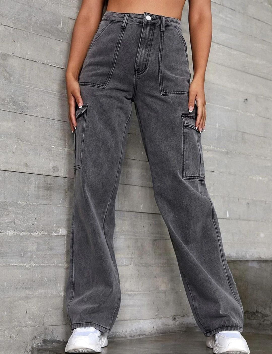 Kotty Women Grey Jean Straight Fit Mildly Distressed Light Fade Stretchable Jeans