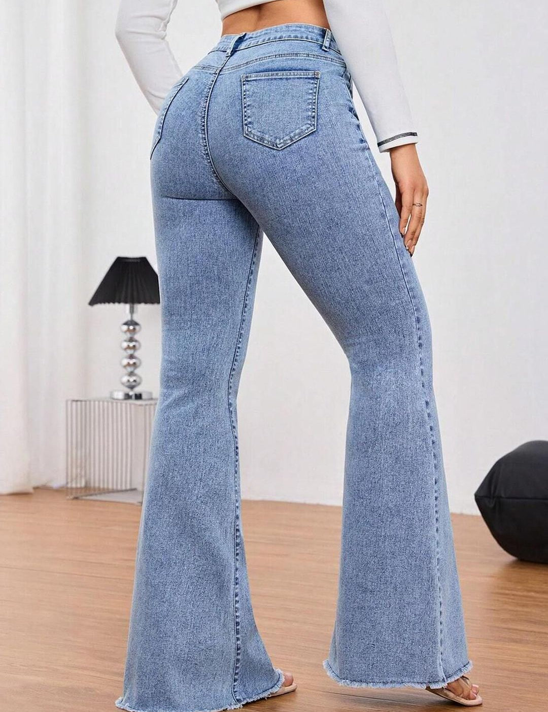 Kotty Women Bootilicious Bootcut High-Rise Stretchable Jeans
