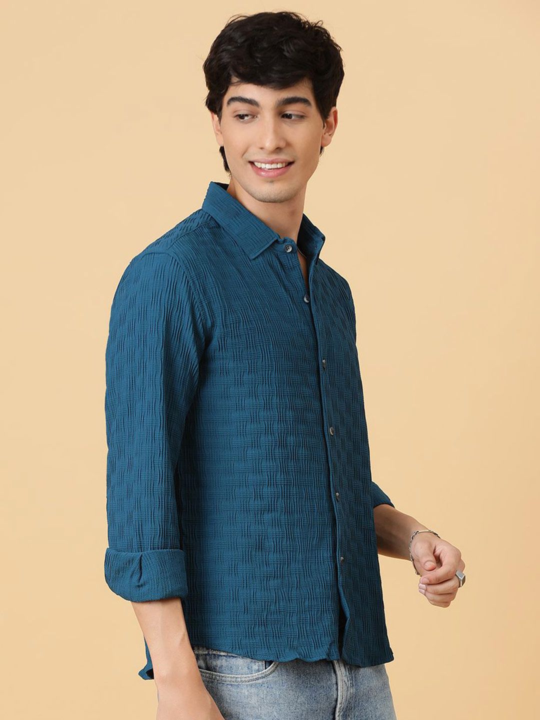 Kotty Men Relaxed Spread Collar Solid Casual Shirt