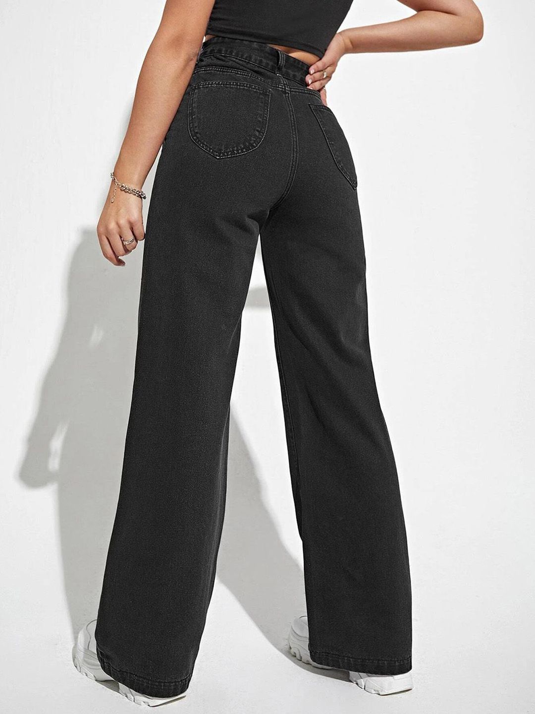 Kotty Women Straight Fit High-Rise Stretchable Jeans