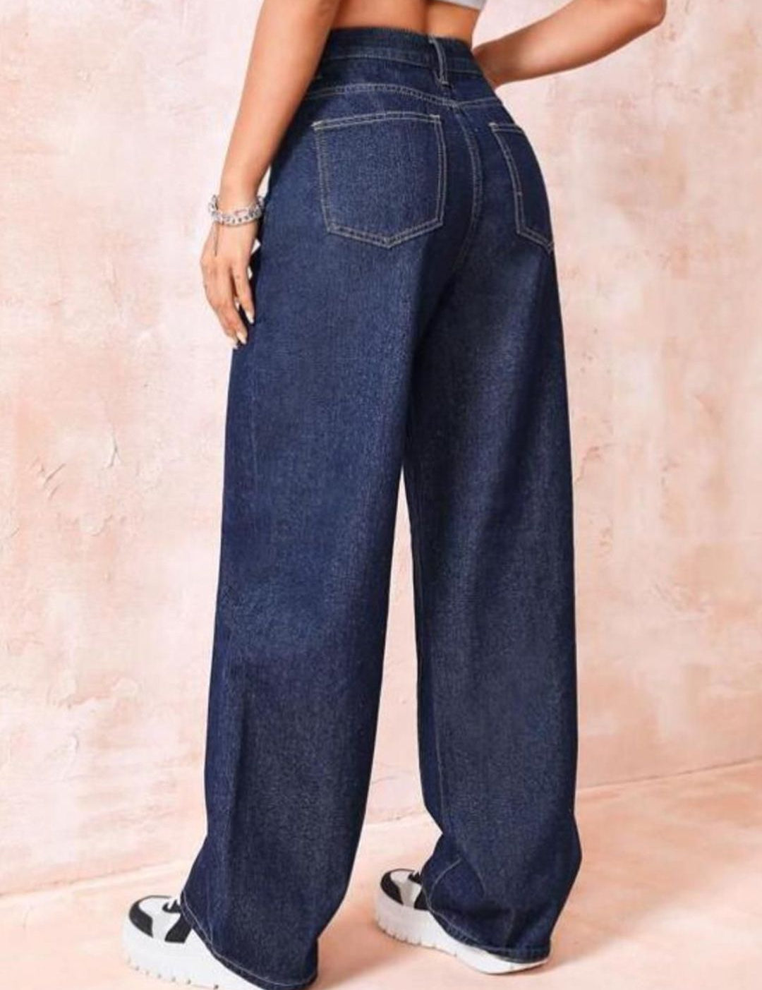 Kotty Women Wide Leg High-Rise Clean Look Stretchable Jeans