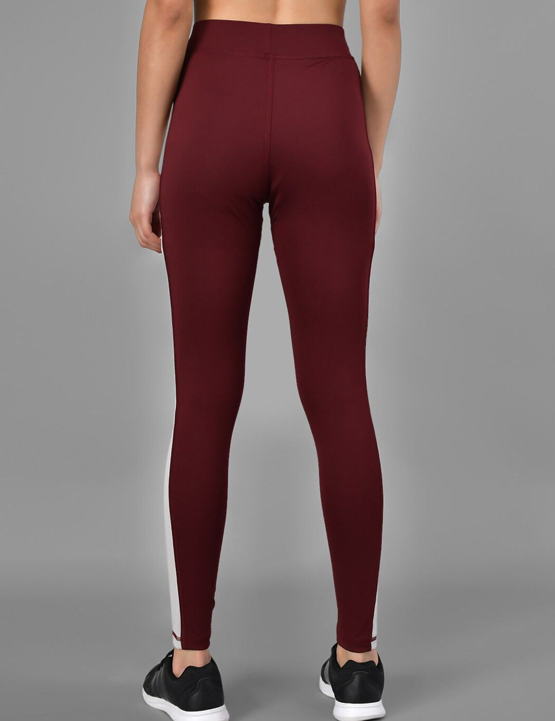 Kotty Women Maroon & Grey Colourblocked Training Or Gym Tights