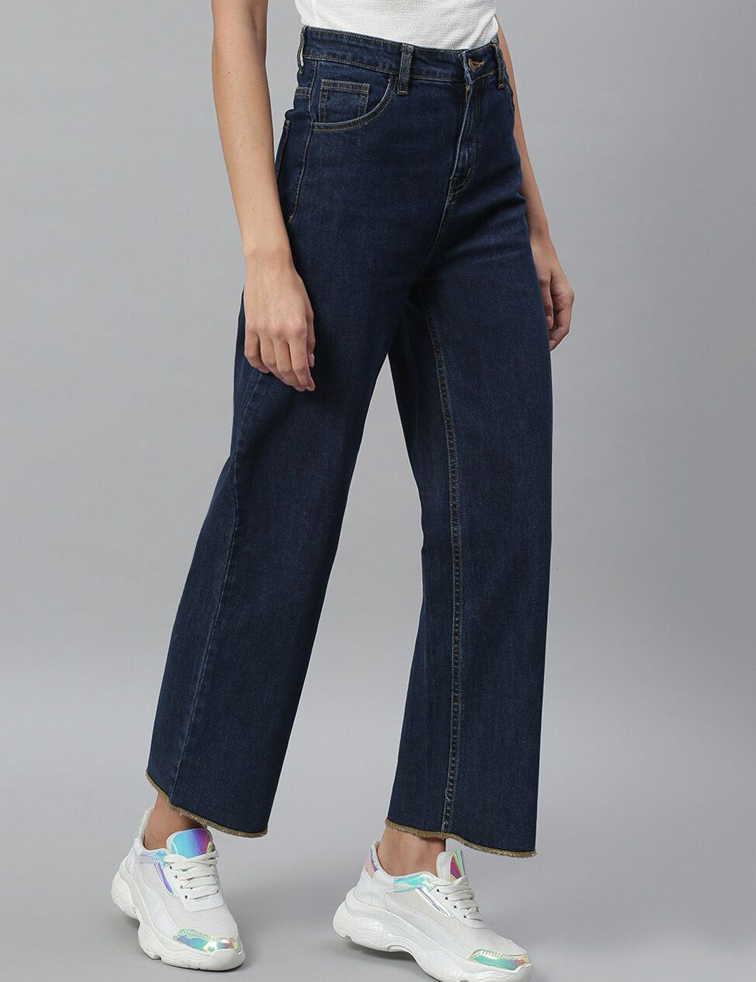 Kotty Women Blue Flared High-Rise Clean Look Jeans