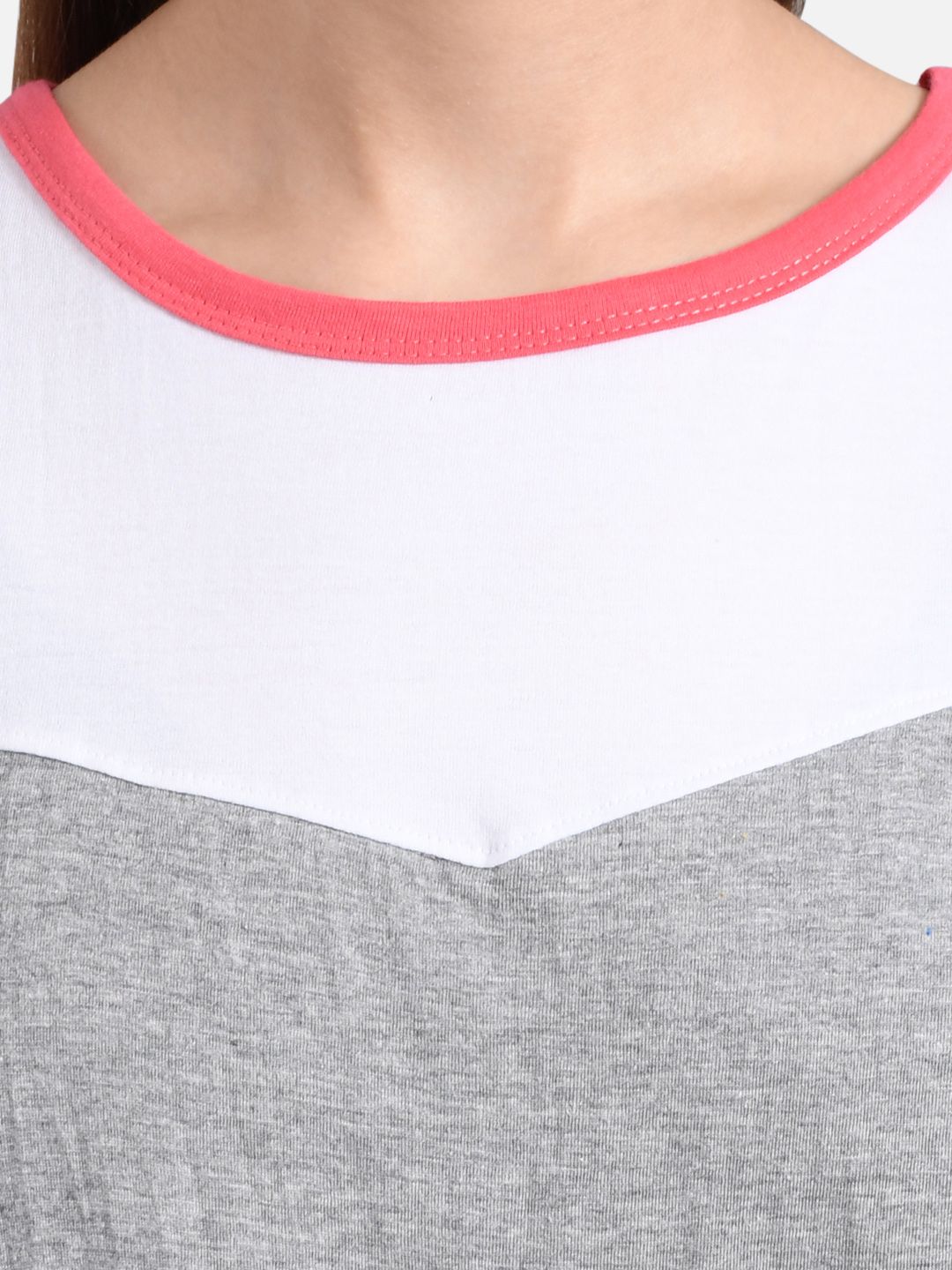 Kotty Women Pink Colourblocked Round Neck T-shirt