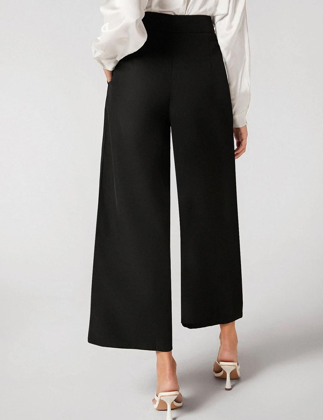 KOTTY BIZwear Women Relaxed Straight Fit High-Rise Easy Wash Trousers